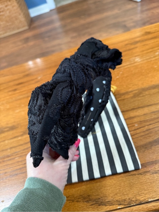 Lele Sadoughi Accessories - Lele Sadoughi Black Knotted Textured Headband